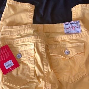 Size 28 Women True Religion Jeans